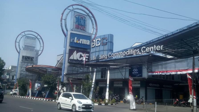 The Plaza Istana Building Commodities Center (IBCC)