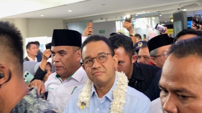 Capres Anies Baswedan tiba di Medan