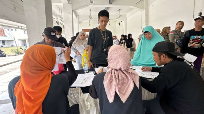 KPM di Daerah Bandung Mulai Terima Bansos PKH dan Sembako Triwulan Ke-4 di Kanto