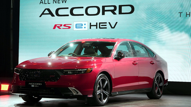 Peluncuran Honda Accord RS e:HEV