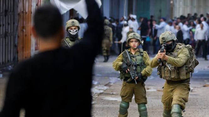 VIVA Militer: Tentara Israel Tepi Barat, Palestina