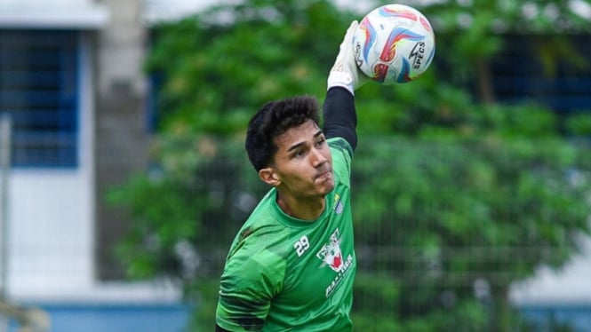 Kiper Persib Bandung, Kevin Mendoza