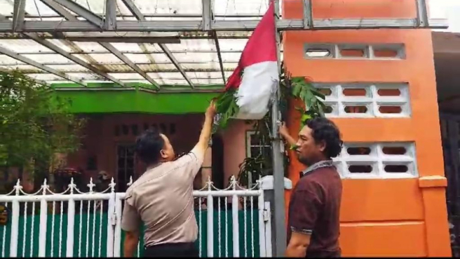 Ungkap kasus pembakaran, Polisi datangi TKP di Cimanggis, Depok