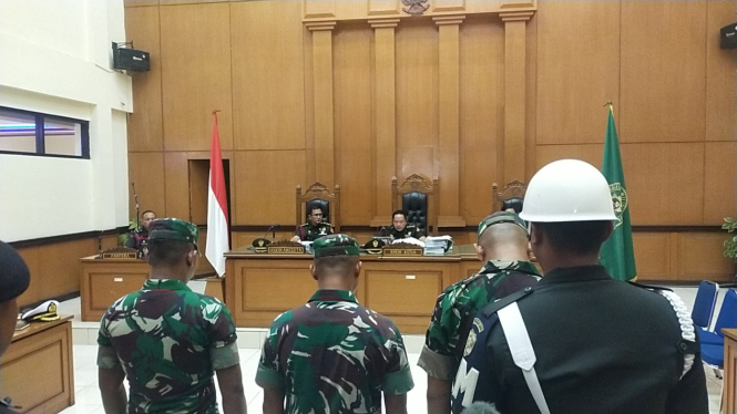 VIVA Militer: Sidang Putusan Praka Riswandi Manik Cs di Pengadilan Militer II-08