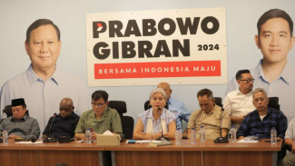LSI Denny JA: Prabowo-Gibran di Ambang Kemenangan, Selisih Elektabilitas di Atas 18 Persen