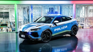 Polisi Dapat Mobil Baru, Harganya Rp3 Miliar