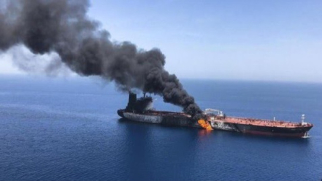 VIVA Militer: Kapal tanker Norwegia, Stride, dihantam rudal milisi Houthi Yaman