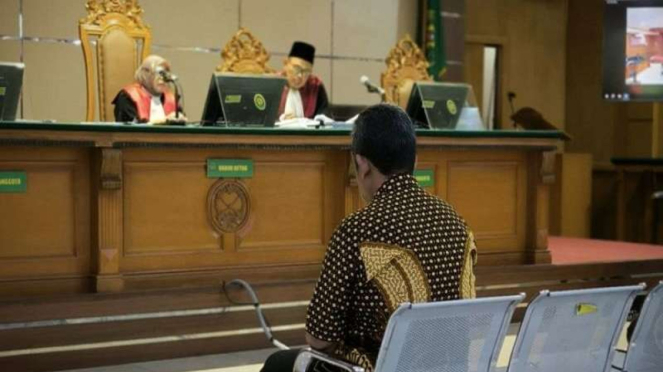 Mantan Wali Kota Bandung Yana Mulyana menjadi sidang vonid di Pengadilan Tipikor