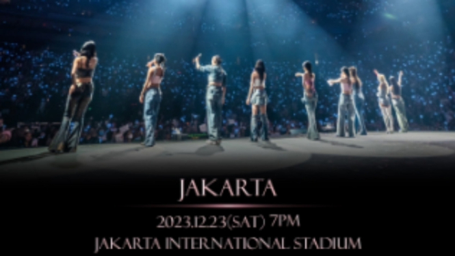 Konser TWICE live in Jakarta Internasional Stadium