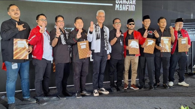 Capres nomor urut 03 Ganjar Pranowo kampanye di Kota Tangerang