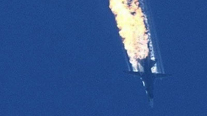 VIVA Militer: Jet tempur Sukhoi Su-24 militer Rusia tertembak