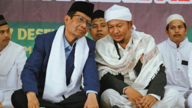 Cawapres RI Mahfud MD di Kota Padang, Sumatera Barat