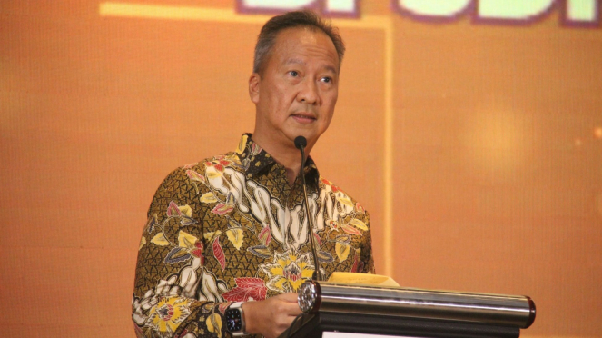 Menteri Perindustrian, Agus Gumiwang Kartasasmita