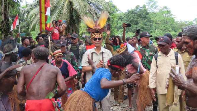Pangkogabwilhan III Letjen Richard Tampubolon luncurkan Prima TNI Mutiara Papua