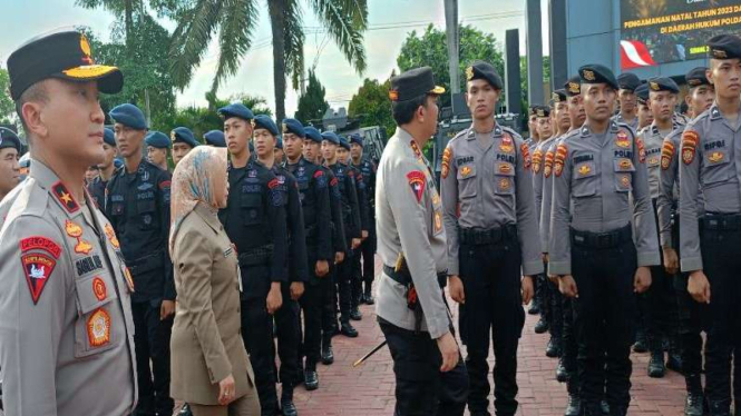 Apel pasukan pengamanan Natal 2023 dan Tahun Baru 2024 di Banten.