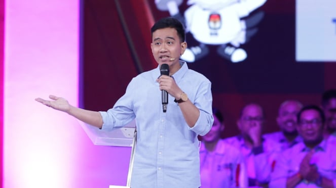 FX Rudy Gelar Nobar Debat Cawapres, Gibran Disoraki Kader PDIP