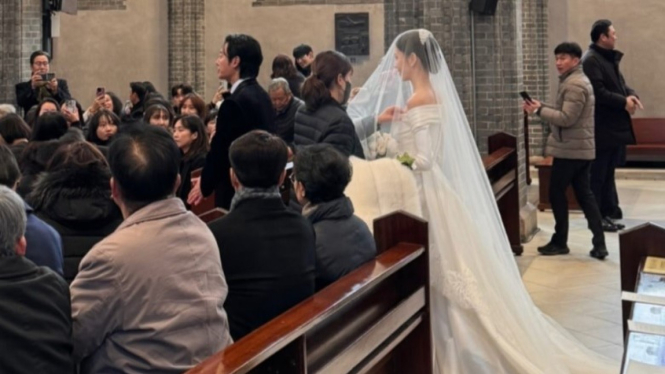 Pernikahan Kim Dong Wook dan Stella Kim