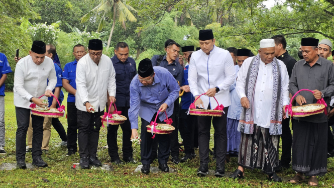 SBY berziarah ke kuburan massal korban tsunami Aceh di Siron, Aceh Besar