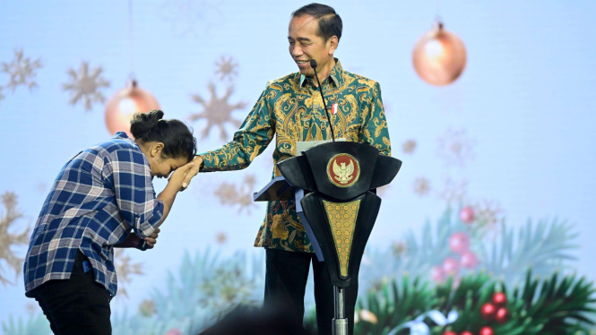 Presiden Jokowi di Perayaan Natal Nasional 2023 di Surabaya