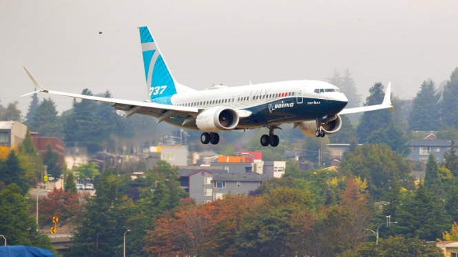 Pesawat Boeing 737 MAX mendarat di Bandara Seattle, Wasington, AS