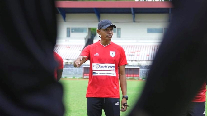 Pelatih Persipura Jayapura, Ricardo Salampessy