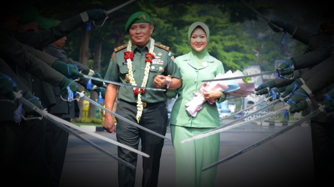 VIVA Militer: Mayjen TNI BRM