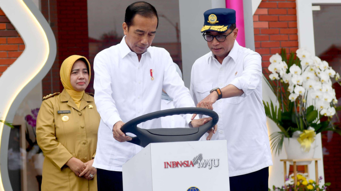 Presiden Jokowi Resmikan 4 Terminal Sekaligus di Jateng dan Jatim