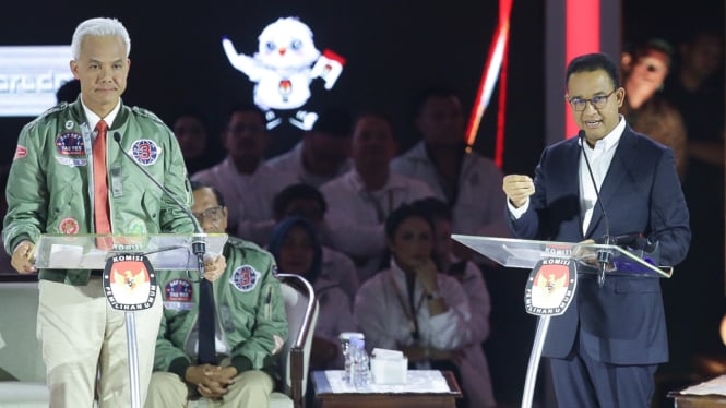 Anies Baswedan dan Ganjar Pranowo Debat Ketiga Calon Presiden Pemilu 2024