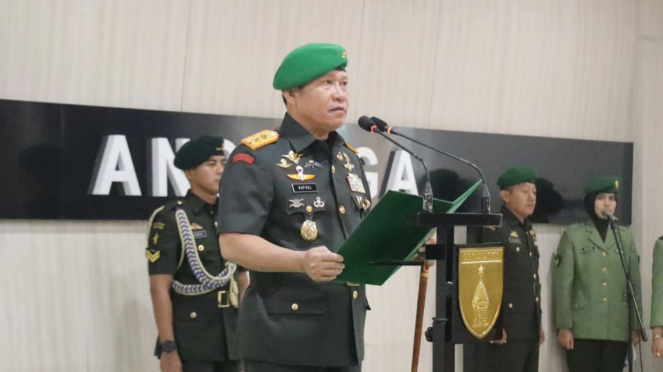 VIVA Militer: Pangdam Brawijaya pimpin sertijab Kasdam.