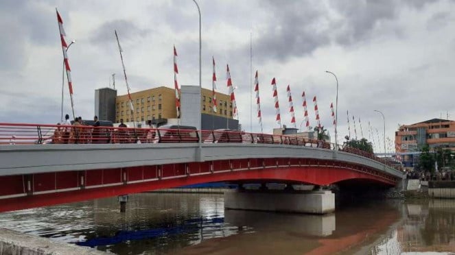 Jembatan Cisadane A dan B , Tangerang.