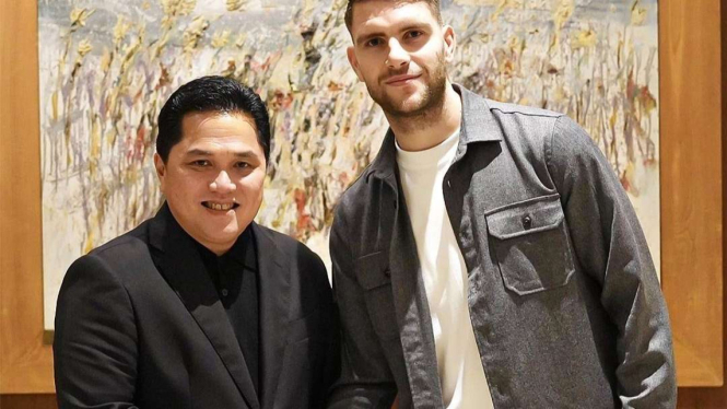 Ketum PSS Erick Thohir bersama Marteen Paes