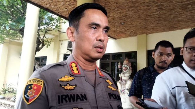 Jefe de policía de Semarang, comisionado Irwan Anwar.