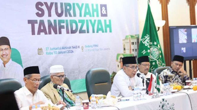 Ketua Umum NU Yahya Cholil Staquf dan Sekretaris Jenderal Saifullah Yusuf dalam rapat gabungan di kantor Pengurus Besar NU di Jakarta, Rabu, 10 Januari 2024.