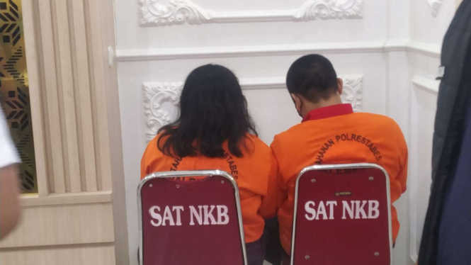 Pasangan suami istri pemilik mobil berisi puluhan ribu pil ekstasi di Palembang