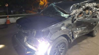 Terpopuler: Fortuner Tabrak Truk, Kata Ganjar soal Heboh Koalisi dengan Anies