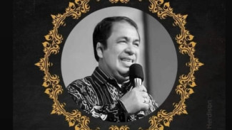 Kabar Duka, Penyanyi Senior Ade Manuhutu Meninggal Dunia