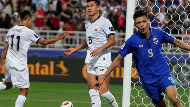 Pemain Timnas Thailand, Supachai Chaided rayakan gol