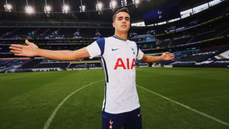 Bek Andalan Tottenham Hotspur Siap Hengkang ke Klub Premier League Lain