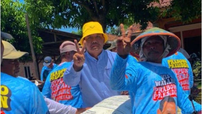 Relawan Prabowo Salurkan Bantuan 50 Ton Pupuk Murah di Dua Kecamatan Kabupaten