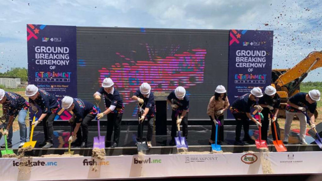 groundbreaking Entertainment District di PIK 2
