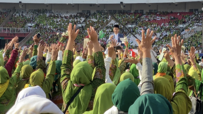 Jokowi Di Acara Harlah Muslimat NU, : Jangan Karena Pemilu, Jadi Saling Hujat.