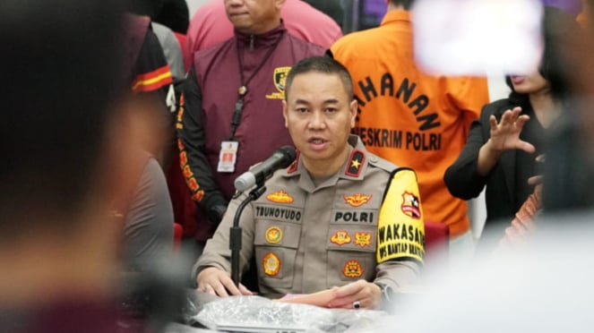 General de Brigada Trunoyudo Wisnu Andiko, Oficial de Relaciones Públicas de la Policía Nacional, Karopenmas