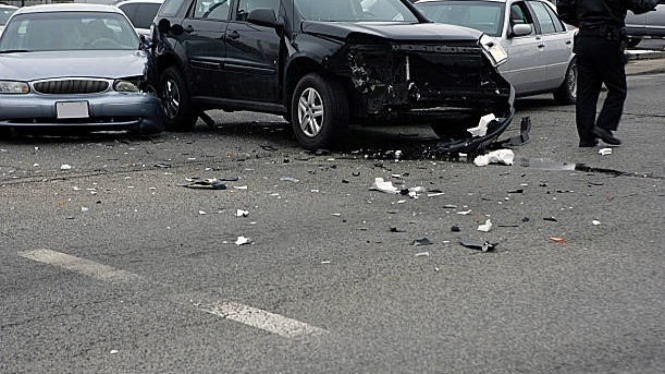 multi-vehicle crash (iStock)