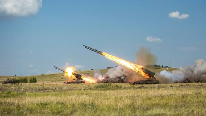 VIVA Militer: Serangan rudal militer Rusia