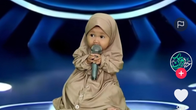 Viral bayi baca Al Quran dengan merdu