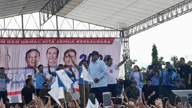 Capres nomor urut, Prabowo Subianto menghadiri acara deklarasi dan kampanye akbar di Subang, Jawa Barat, Sabtu, 27 Januari 2024