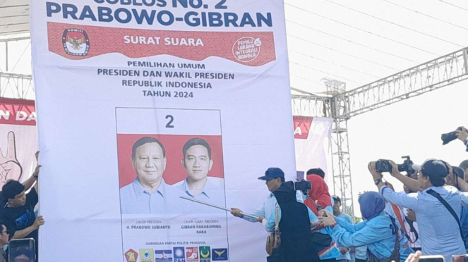 Maruarar Sirait Ajak Warga Subang Pilih Prabowo-Gibran: Buat Sejarah ...