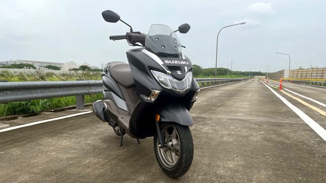 Suzuki Burgman Street 125 x