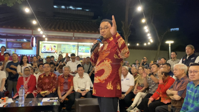 Anies Baswedan hadir dalam perayaan imlek bersama KOMIT di kawasan Glodok ChinaTown, Jakarta Barat, 