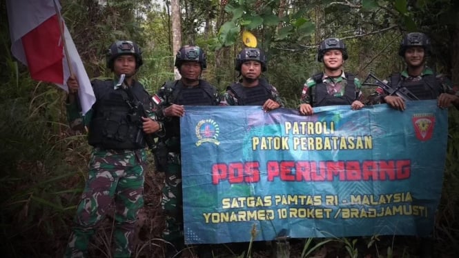 VIVA Militer: Pasukan Yonarmed 10 Bradjamusti Kostrad TNI di perbatasan Malaysia